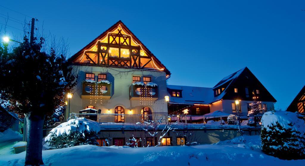 Hotel Neue Hoehe Klingenberg Kültér fotó